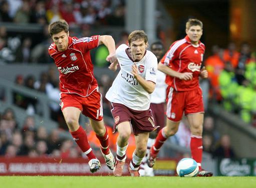 布冯：米兰现在所有运作都围绕出成绩展开，这必须归功于阿囧（布冯：米兰如今一切围绕成绩推进，这要归功于阿囧）