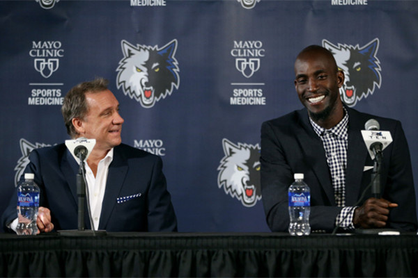 中超转会市场大变动！三笔重大交易同时曝光，深圳大连国安成最大赢家（中超转会风云突变：三笔重磅交易齐曝光，深圳、大连、国安成最大赢家）