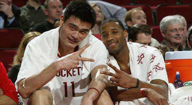 穆帅：那不勒斯伤病多？别逗我笑了，我们的伤缺才让我发愁（穆里尼奥：那不勒斯伤病多？别闹了，真正让我头疼的是我们这边的伤停）