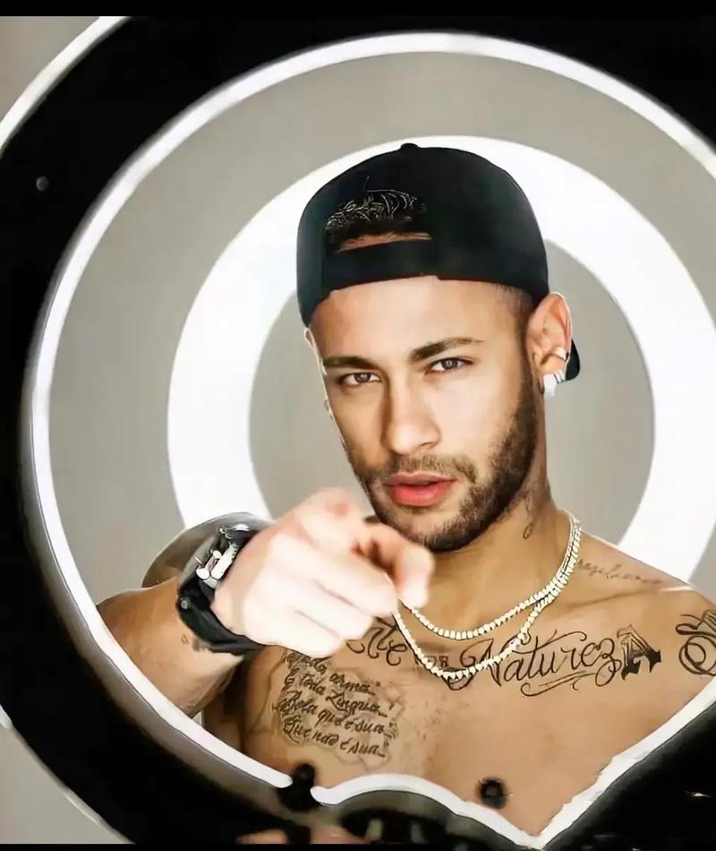 12球超越凯恩，劳塔罗是2025年欧冠进球最多的球员（劳塔罗12球反超凯恩，登顶2025欧冠射手榜）