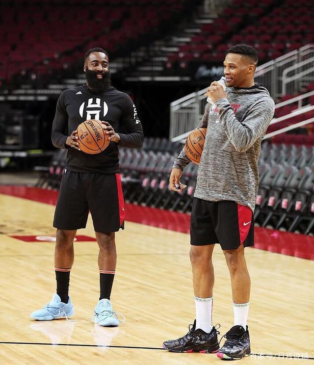 小贝社媒：以老板身份夺冠是我的梦想，为迈阿密每个人而骄傲（贝克汉姆社媒发声：以球队老板捧杯圆梦，我为迈阿密每一个人感到自豪）