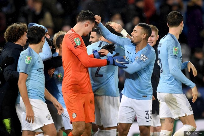 西媒：梅西下榻酒店距诺坎普仅1分钟车程（西媒称：梅西所住酒店距诺坎普开车仅需1分钟）